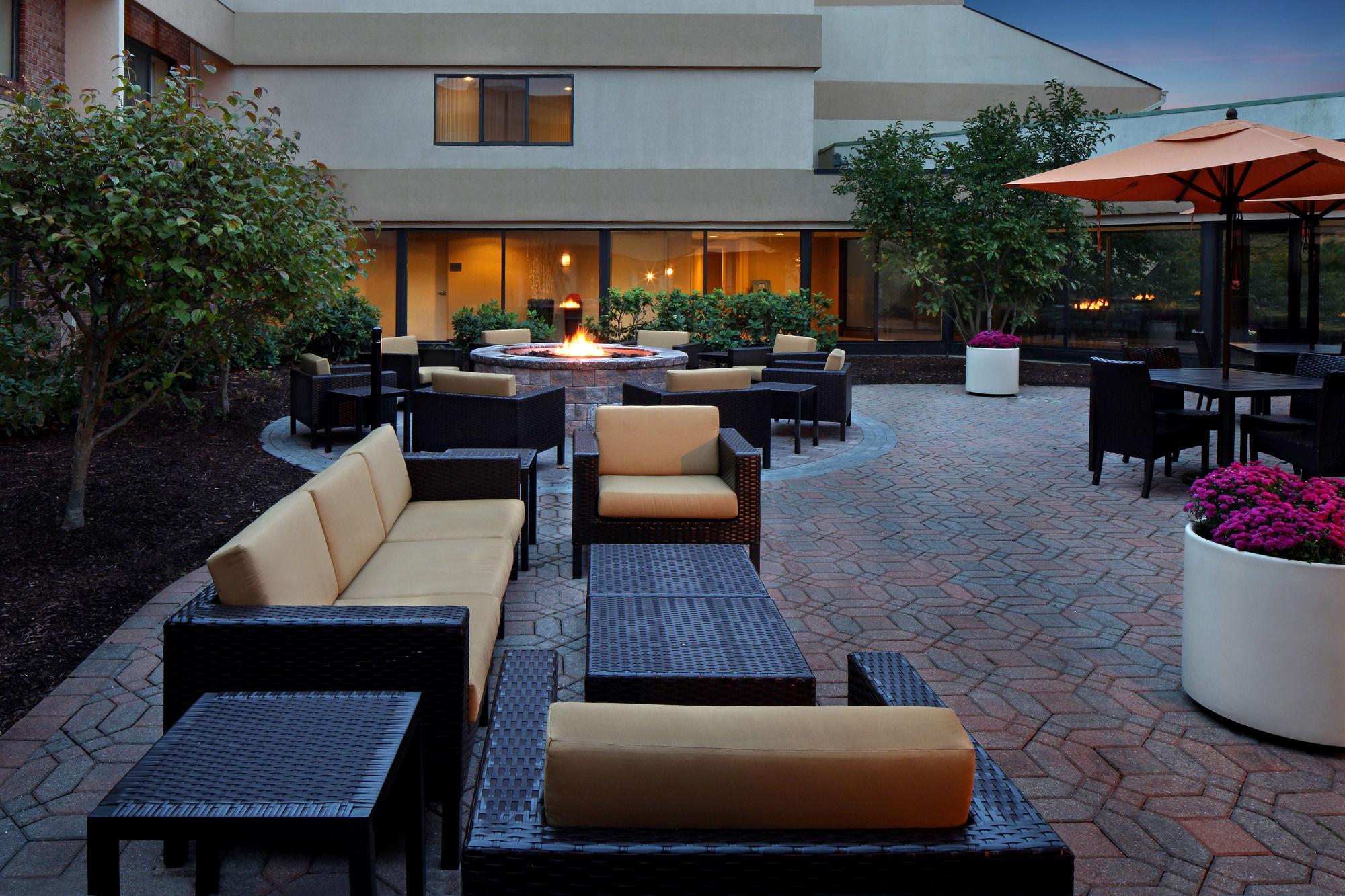 Courtyard Hartford Cromwell Ξενοδοχείο Εξωτερικό φωτογραφία