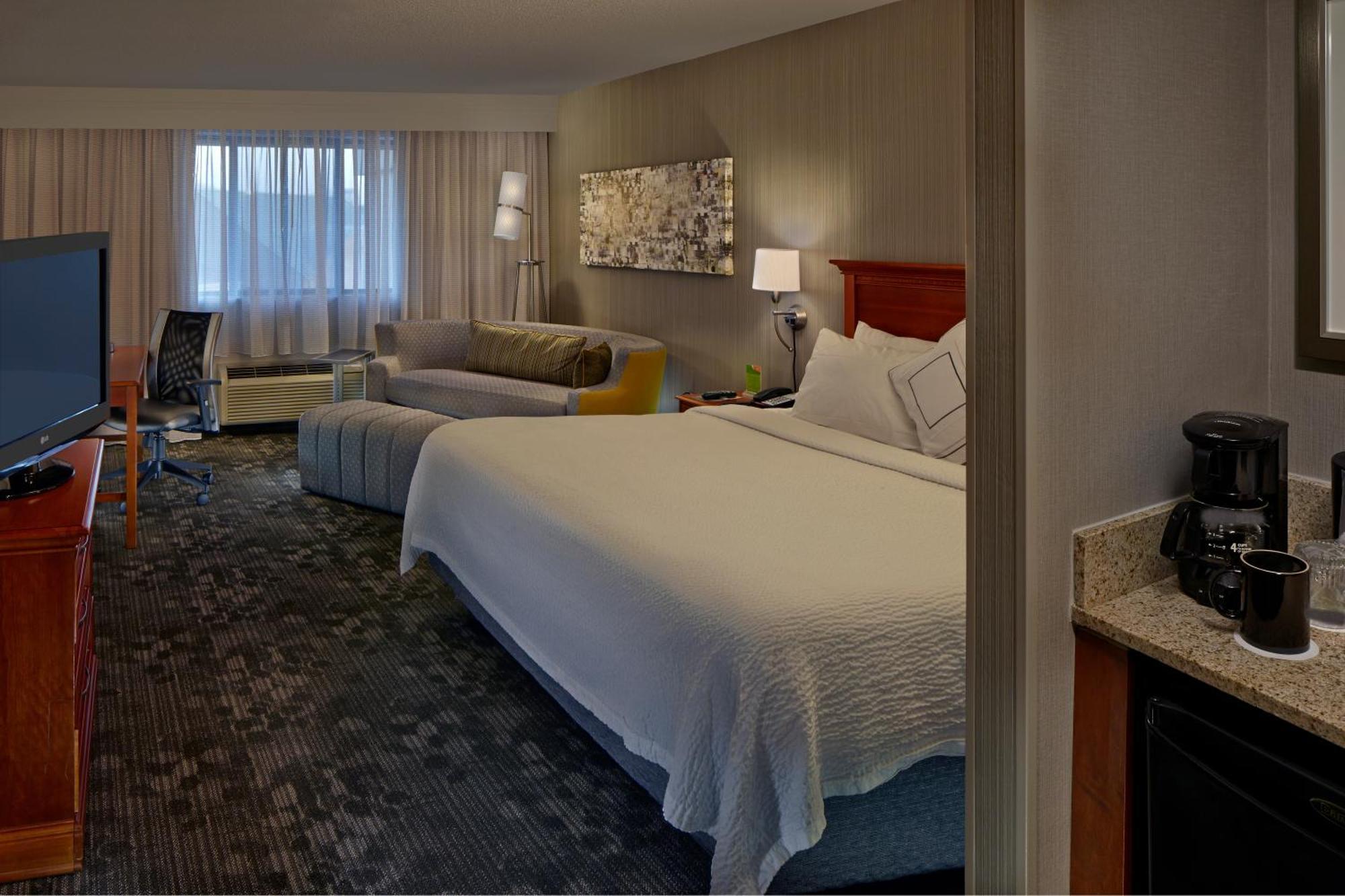 Courtyard Hartford Cromwell Ξενοδοχείο Εξωτερικό φωτογραφία