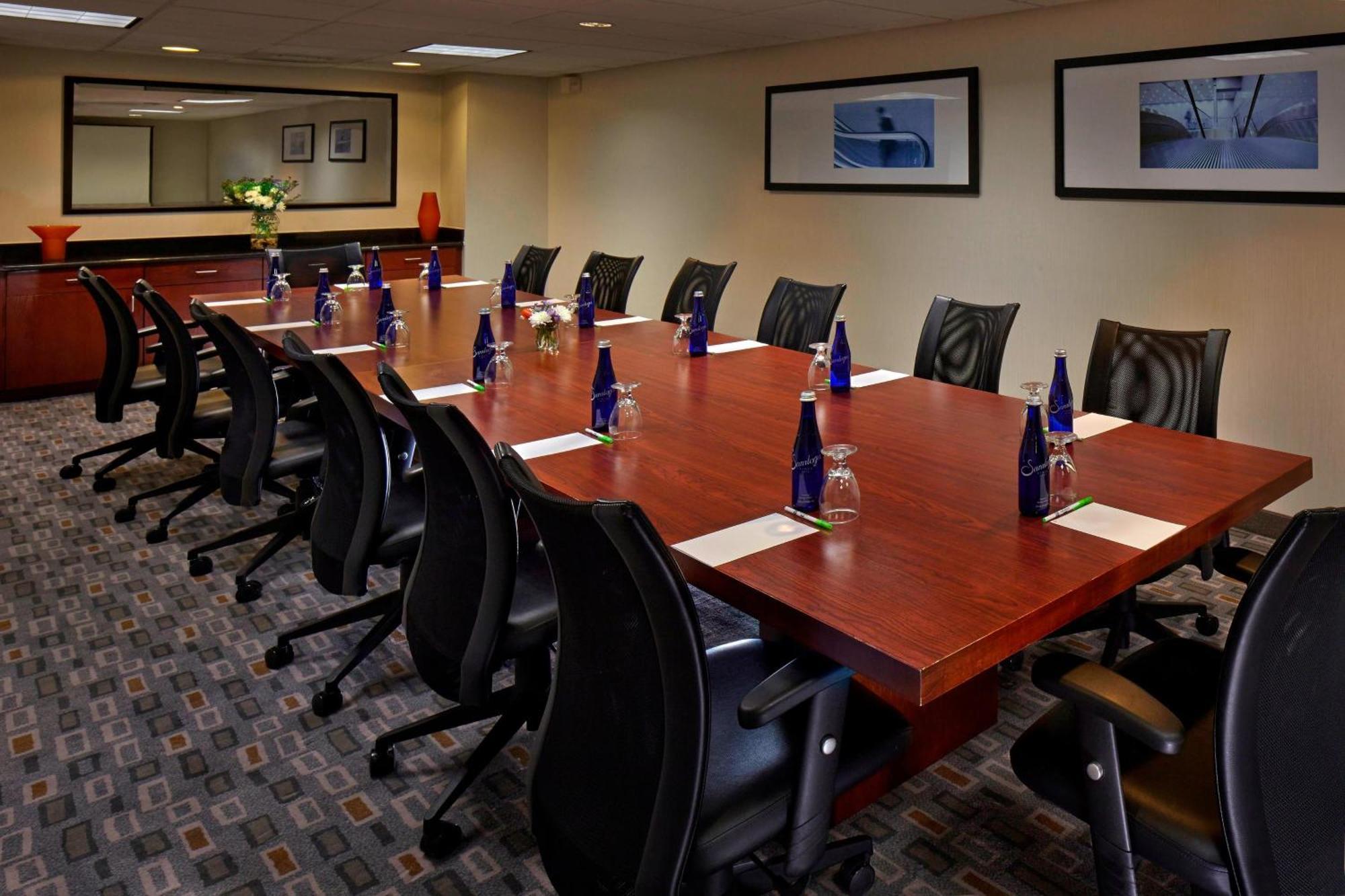 Courtyard Hartford Cromwell Ξενοδοχείο Εξωτερικό φωτογραφία