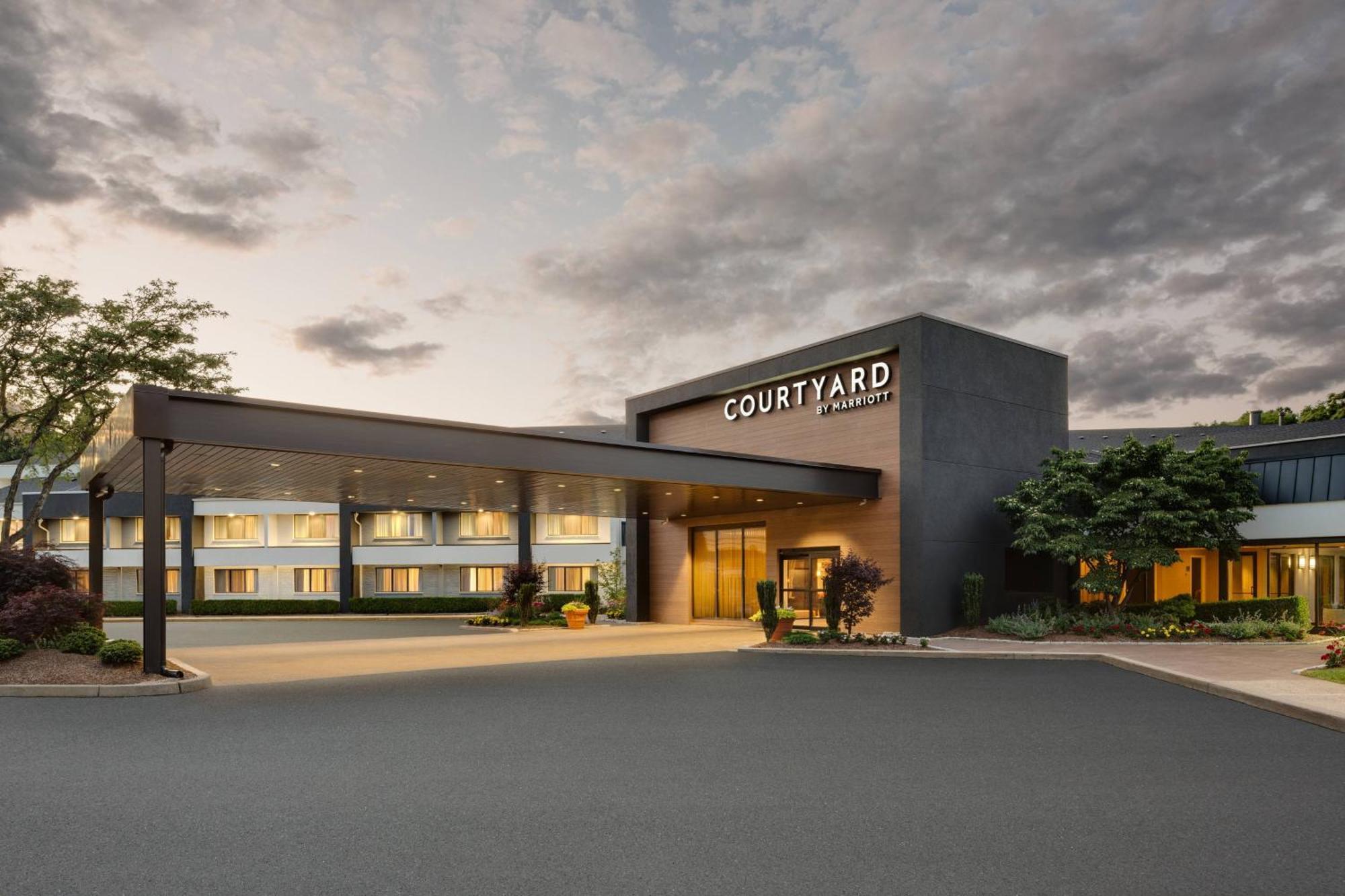 Courtyard Hartford Cromwell Ξενοδοχείο Εξωτερικό φωτογραφία