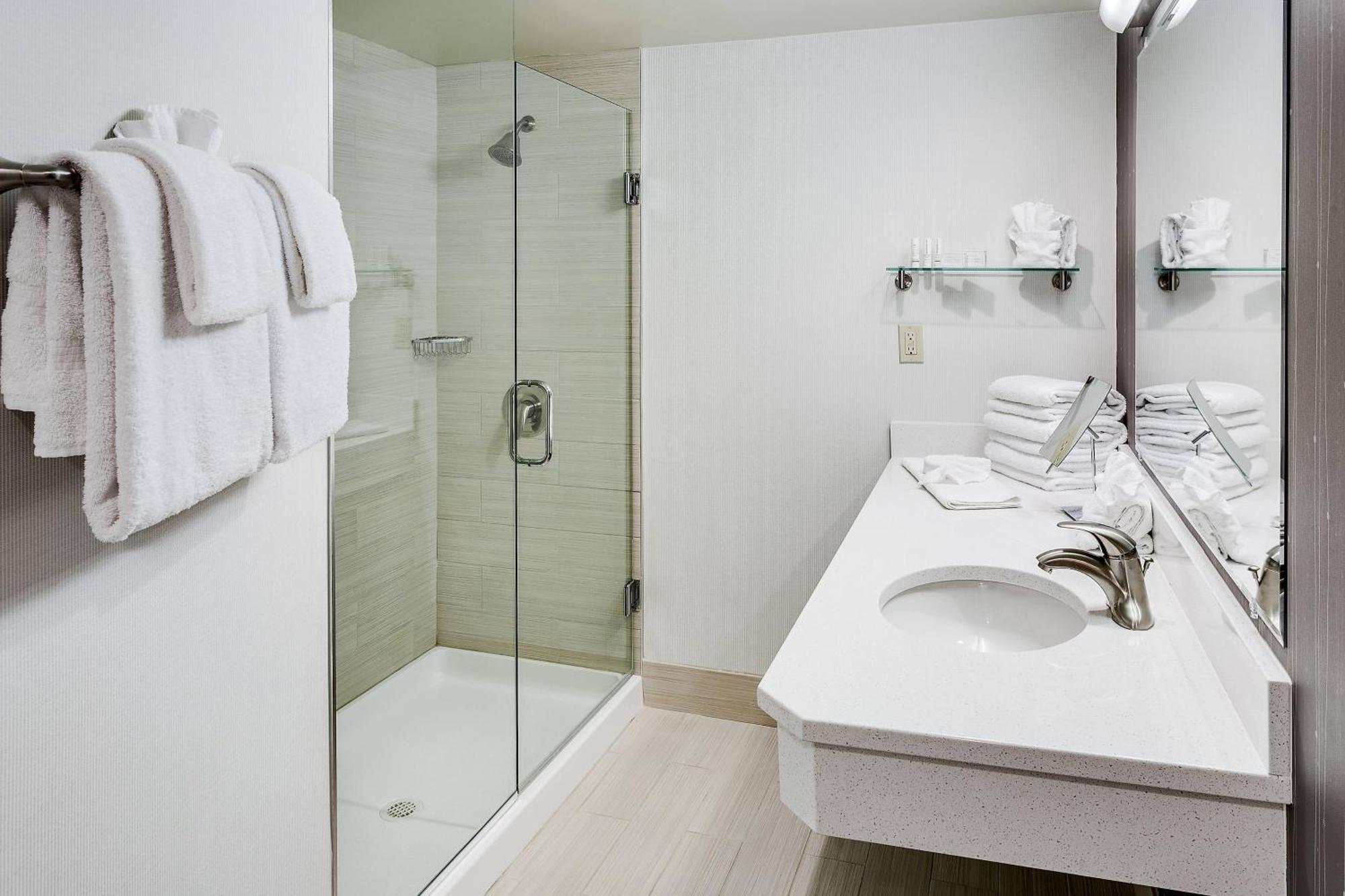 Courtyard Hartford Cromwell Ξενοδοχείο Εξωτερικό φωτογραφία