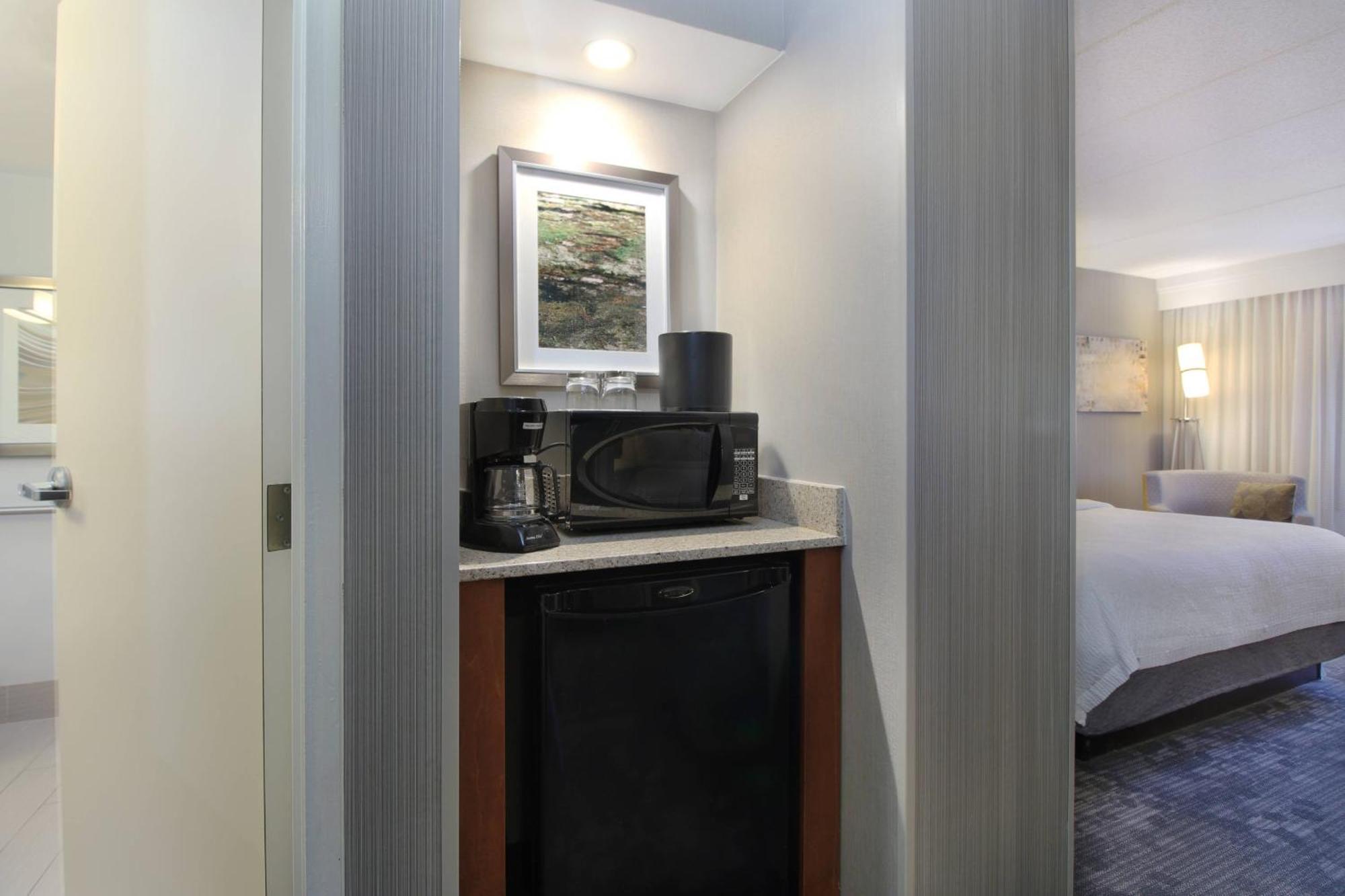 Courtyard Hartford Cromwell Ξενοδοχείο Εξωτερικό φωτογραφία